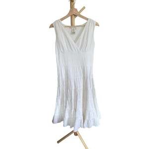 Studio M White V-Neck Midi Tiered Dress Bridal Shower Graduation Bachelorette 6